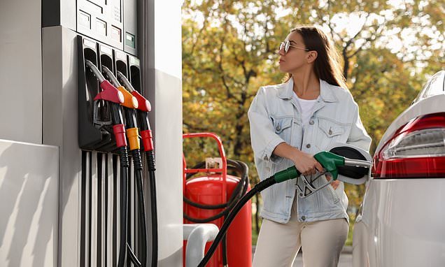 Iran Conflict Drives UK Pump Prices to Four-Year High, Costing Drivers £7.5bn