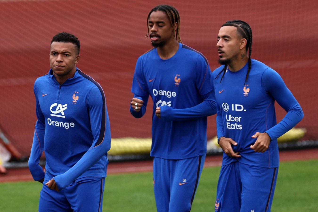 French national football team flew on planes used for ICE migrant deportations, Guardian reports