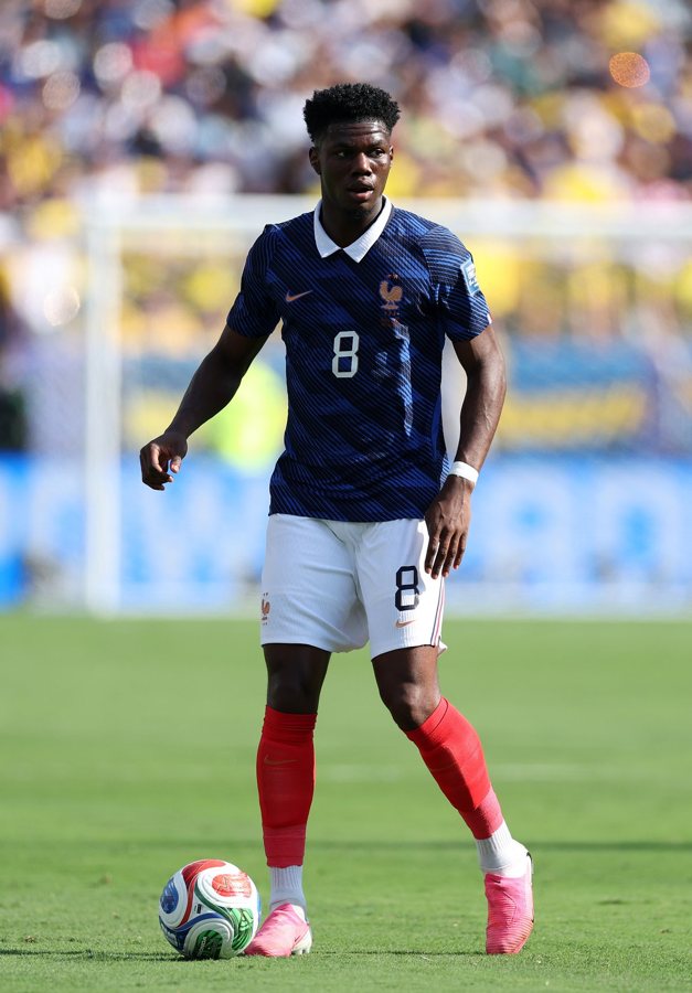France face injury concern over key midfielder ahead of World Cup quarter-final against Morocco
