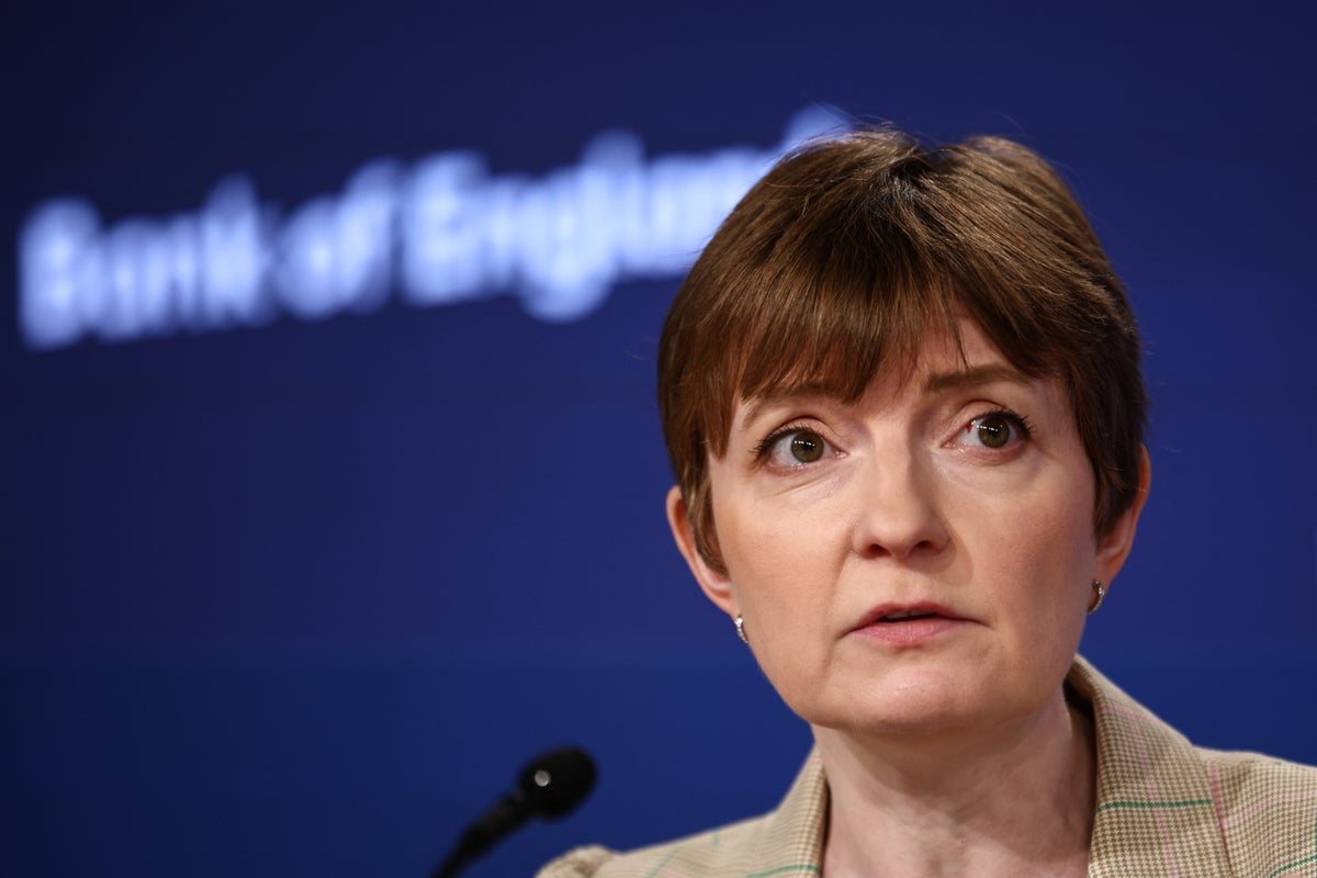 Bank of England Deputy Signals Rate Rise 'Increasingly Likely' If Energy Prices Stay High