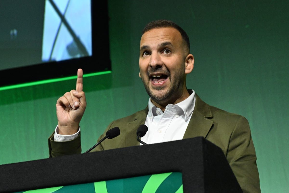 Green Party Votes to Adopt Policy Equating Zionism with Racism