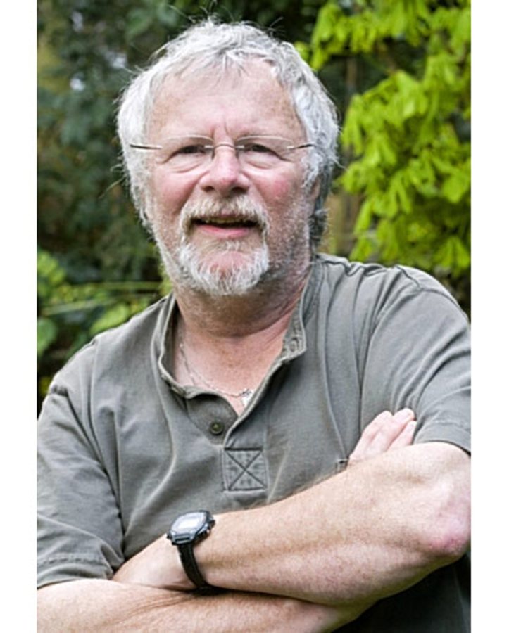 Wildlife presenter and Goodies star Bill Oddie dies aged 85
