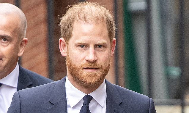 Stephen Glover: Press regulation debate must not be allowed to destroy British newspapers