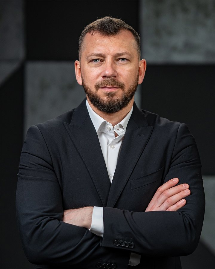 Ukraine links anti-corruption enforcement to the routes of reconstruction money