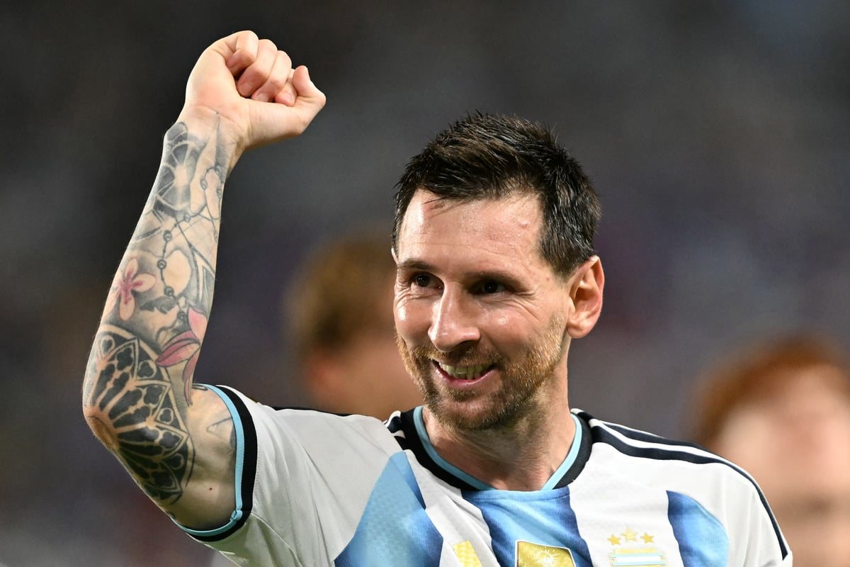 Messi to Start Against Egypt in World Cup Last 16 After Head Knock
