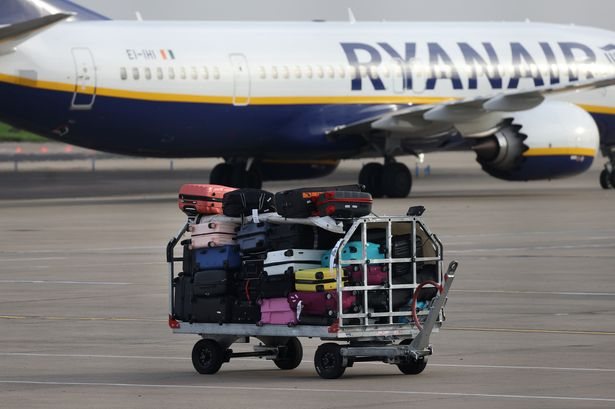 Ryanair Flight Lands at Manchester with Fuel Below Final Reserve