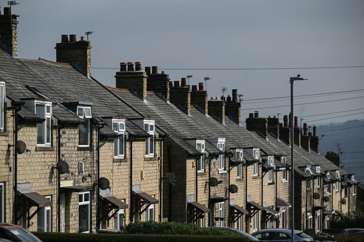 UK house prices jump by £3,575 in October as mortgage squeeze hits buyers