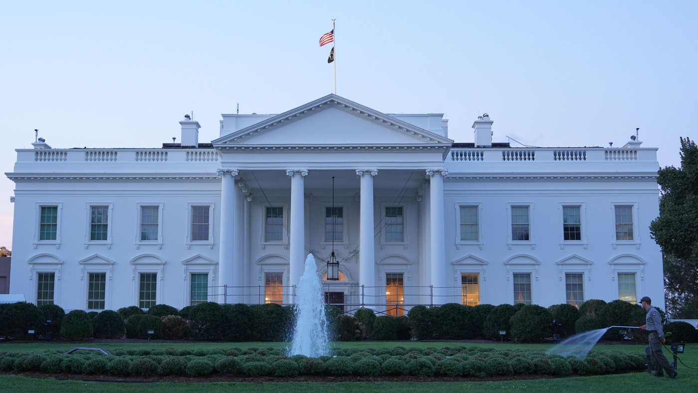 Three US news outlets to sue over White House press ban