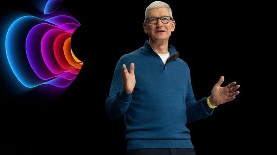 Apple stock falls 8% after hours despite record quarter