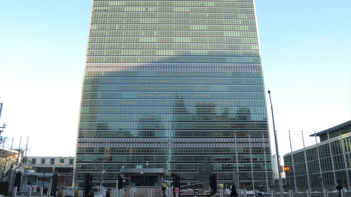 Man dies after setting himself on fire with Tibetan flag outside UN headquarters in New York