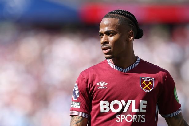 Manchester United Transfer Roundup: Summerville, Rashford, and Major Targets