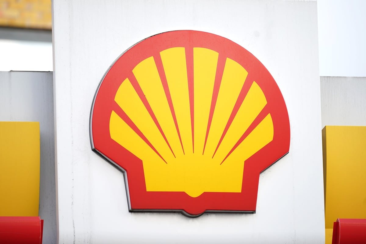 Shell reports higher-than-expected earnings as oil prices surge