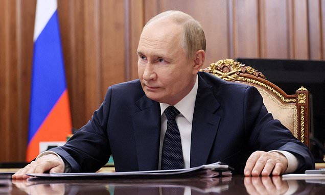 Putin to Raise Military Spending to Record 35% of Russia's Budget